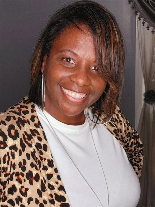 Mrs. Nikata Sellers