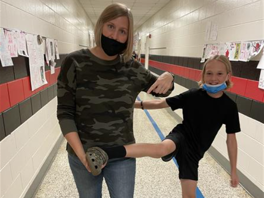 Red Ribbon Week - Twin Day